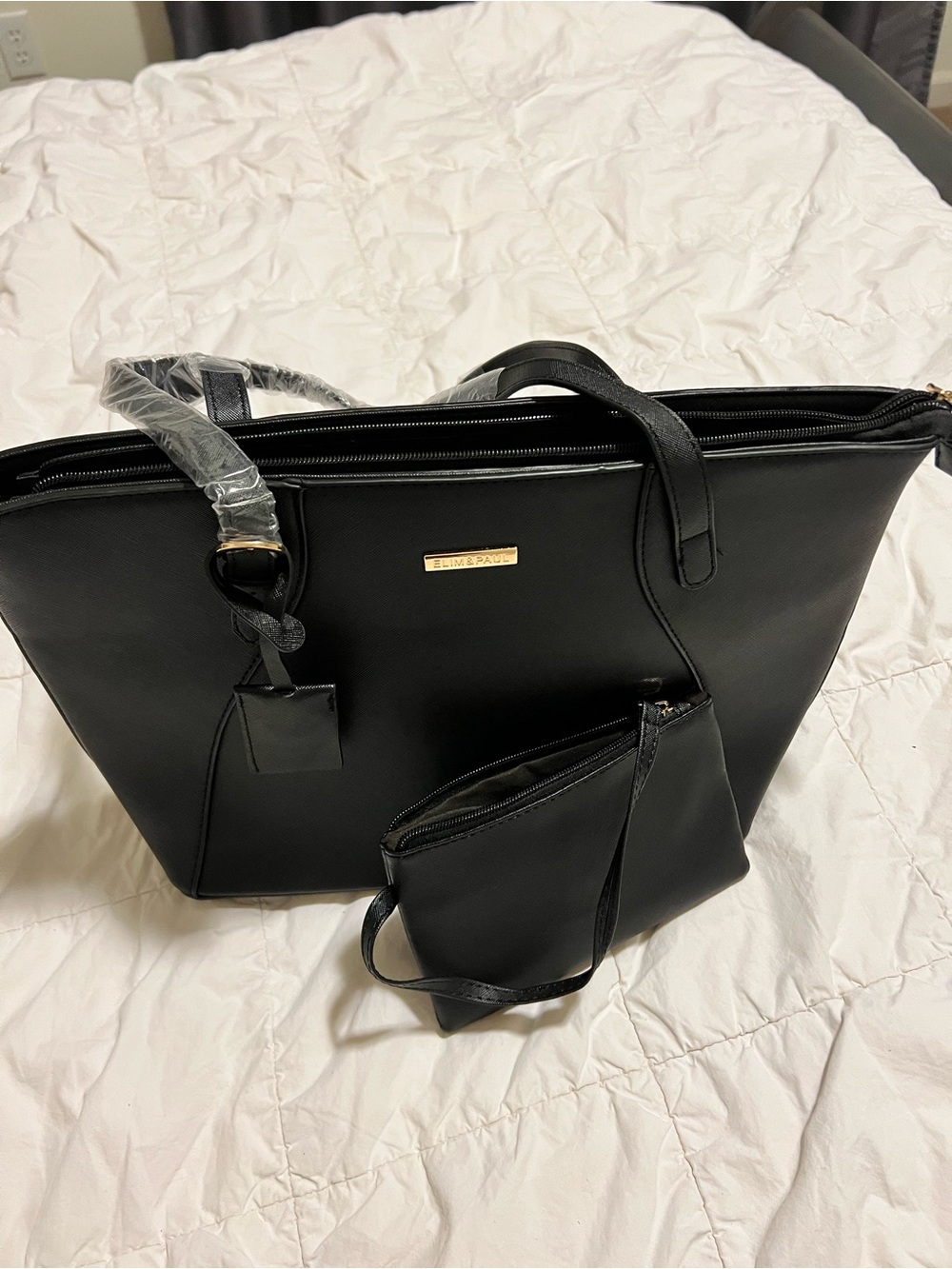 Elegant Black Tote with Matching Pouch - Modern Everyday Carry